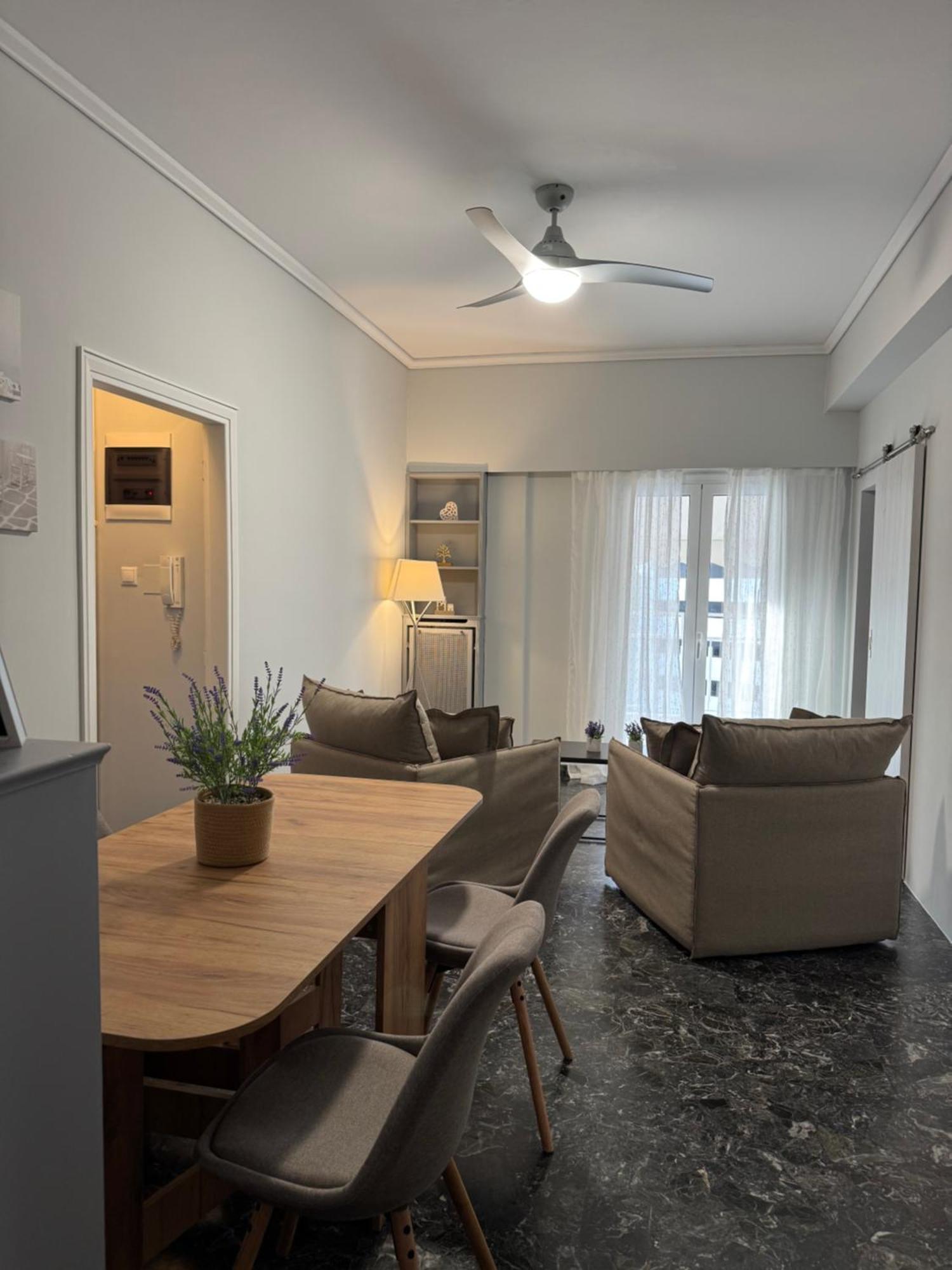 Living Near Acropolis By Sylvia Staikou 2Nd & 3D Floor Apartment Athens Ngoại thất bức ảnh