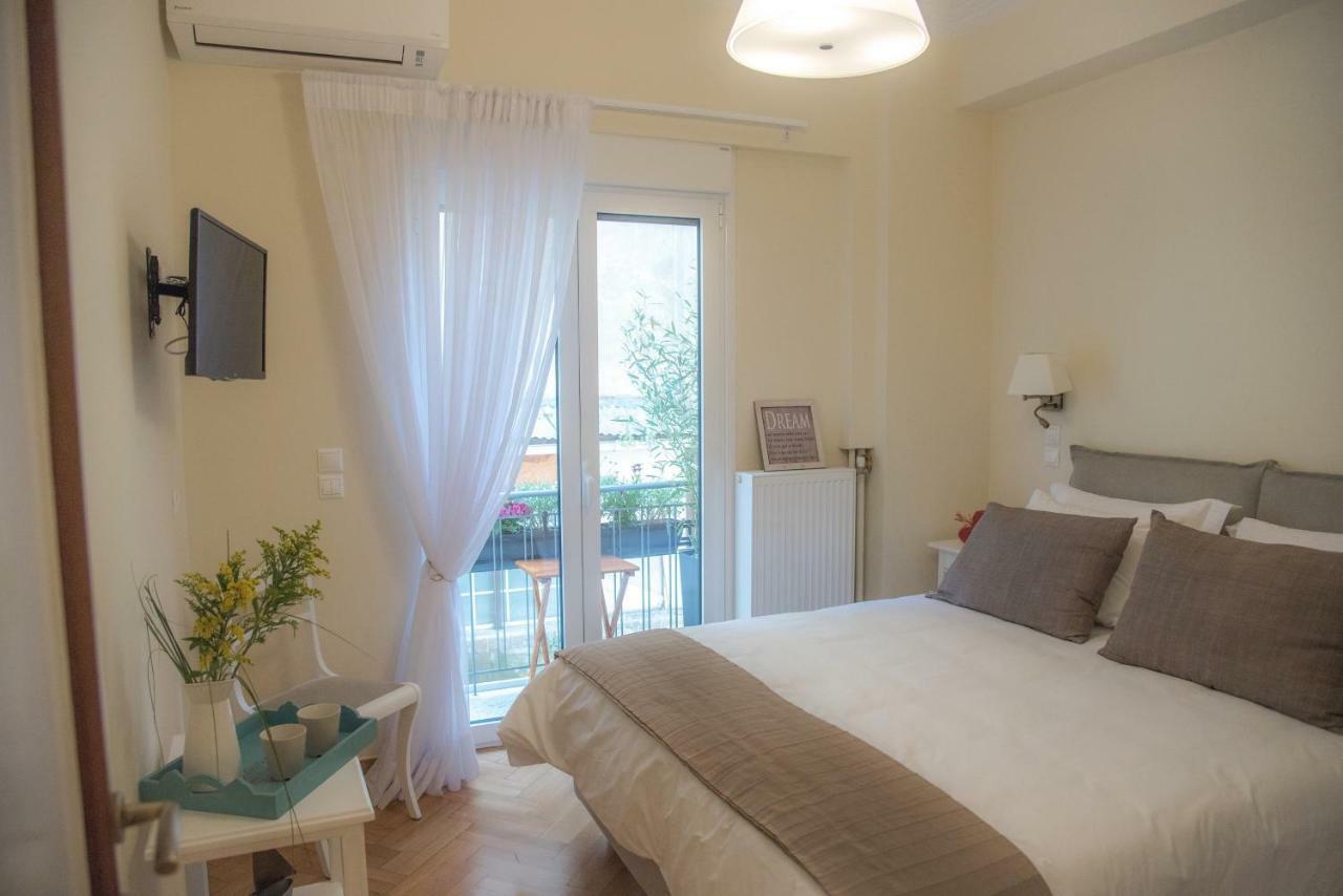 Living Near Acropolis By Sylvia Staikou 2Nd & 3D Floor Apartment Athens Ngoại thất bức ảnh